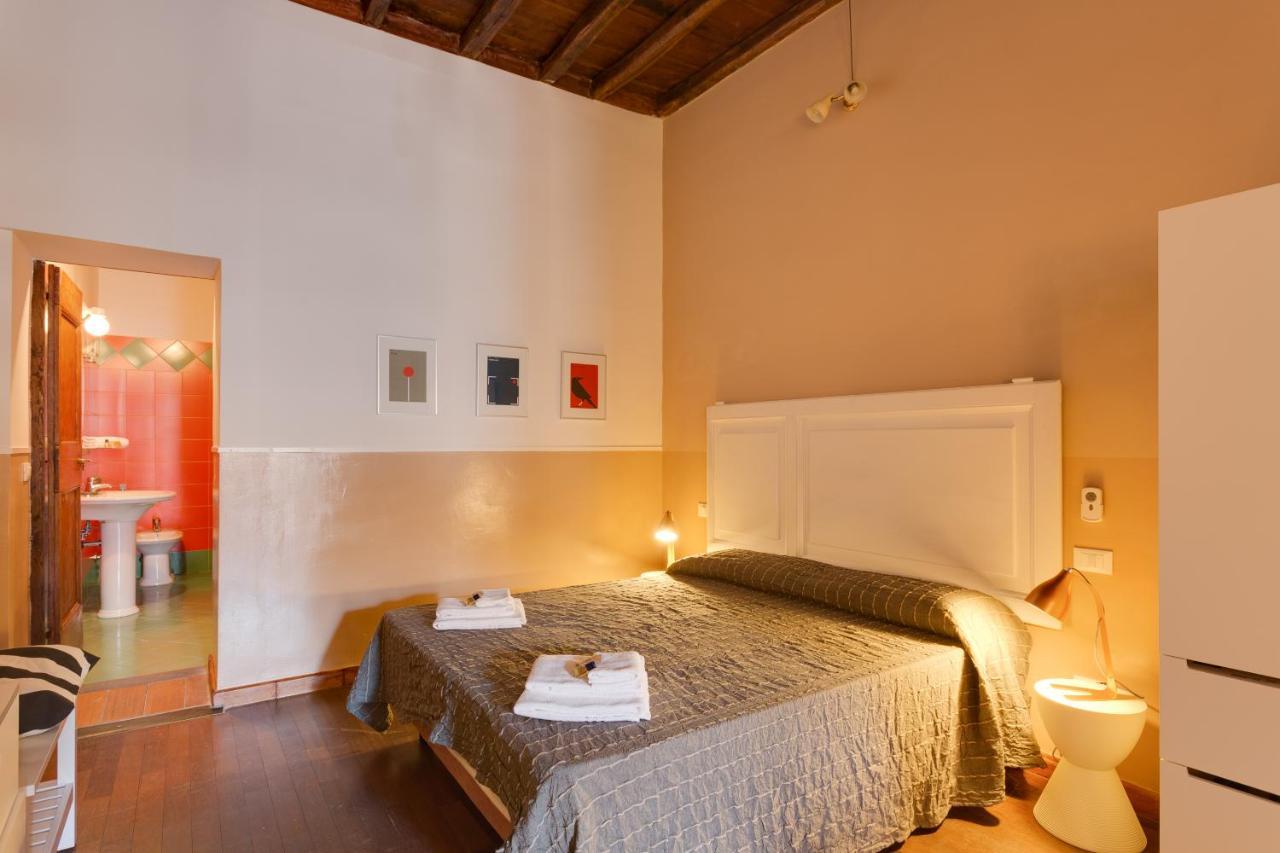 Romac Baullari Holiday Apartment In Campo De Fiori Exterior photo