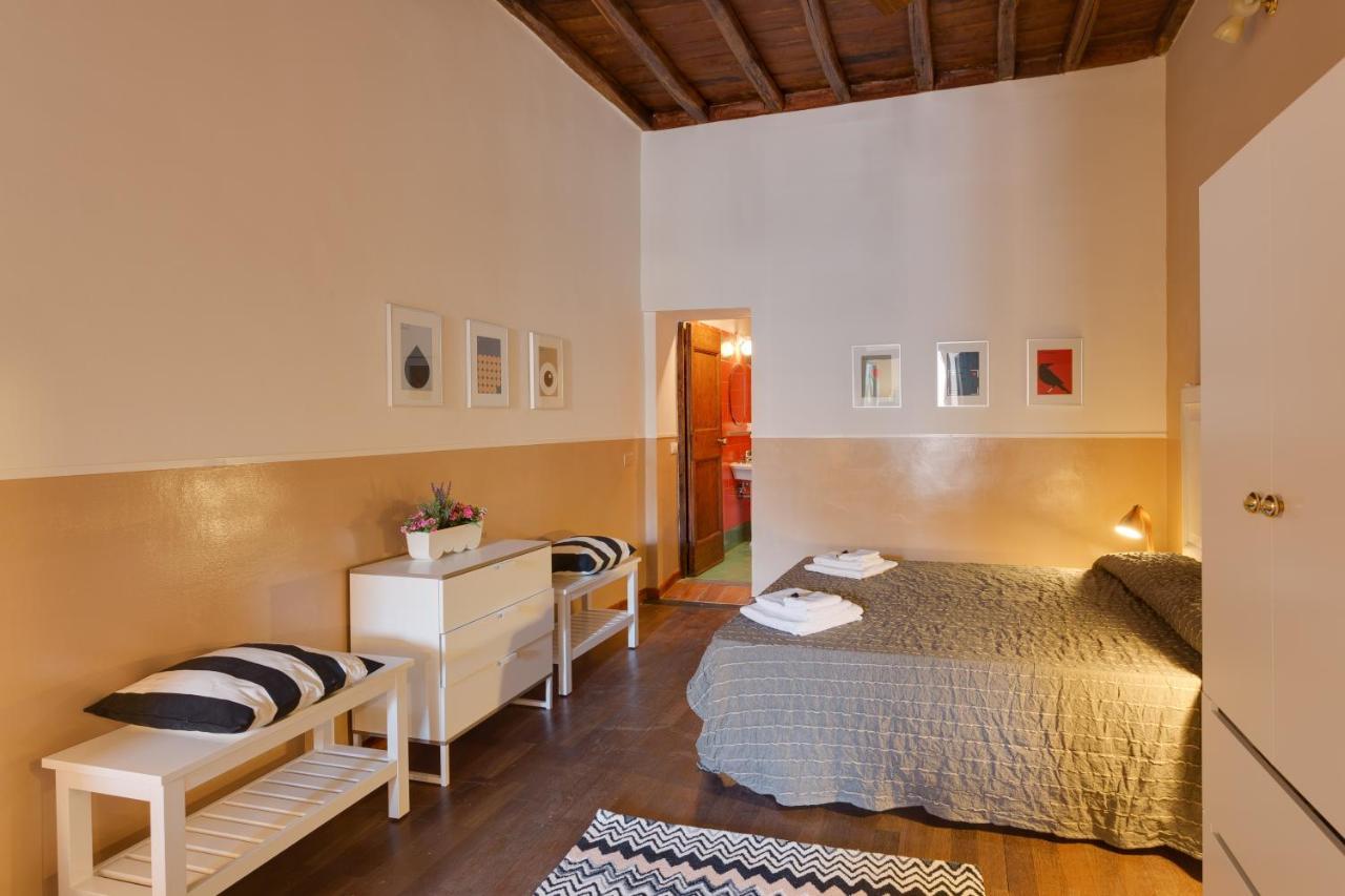 Romac Baullari Holiday Apartment In Campo De Fiori Exterior photo