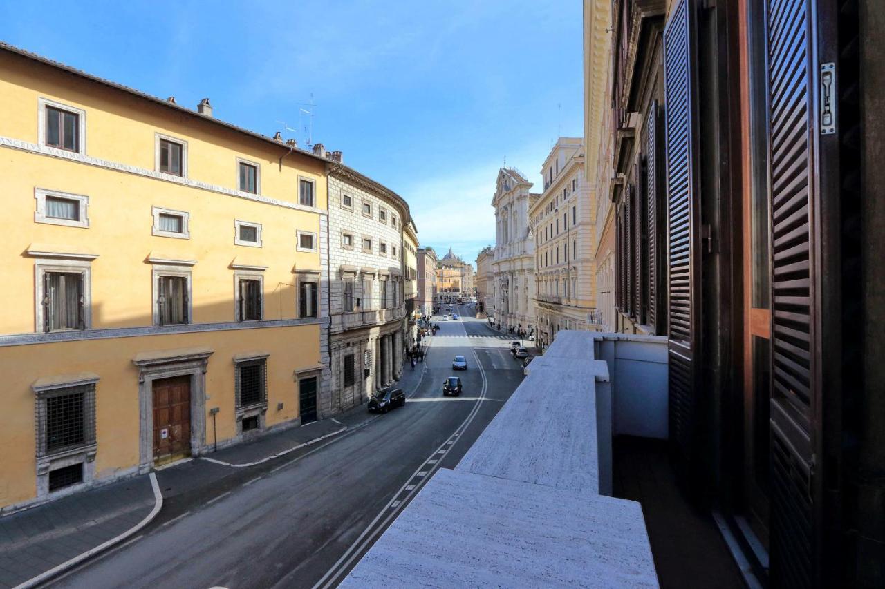 Romac Baullari Holiday Apartment In Campo De Fiori Exterior photo